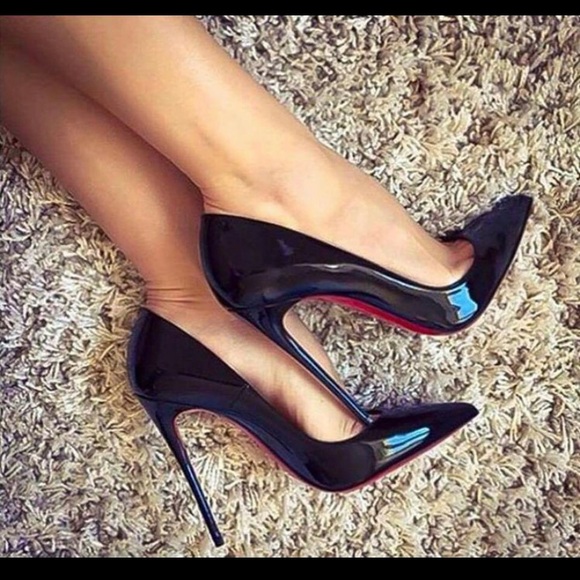 Christian Louboutin So Kate Patent Leather - Picture 2 of 2